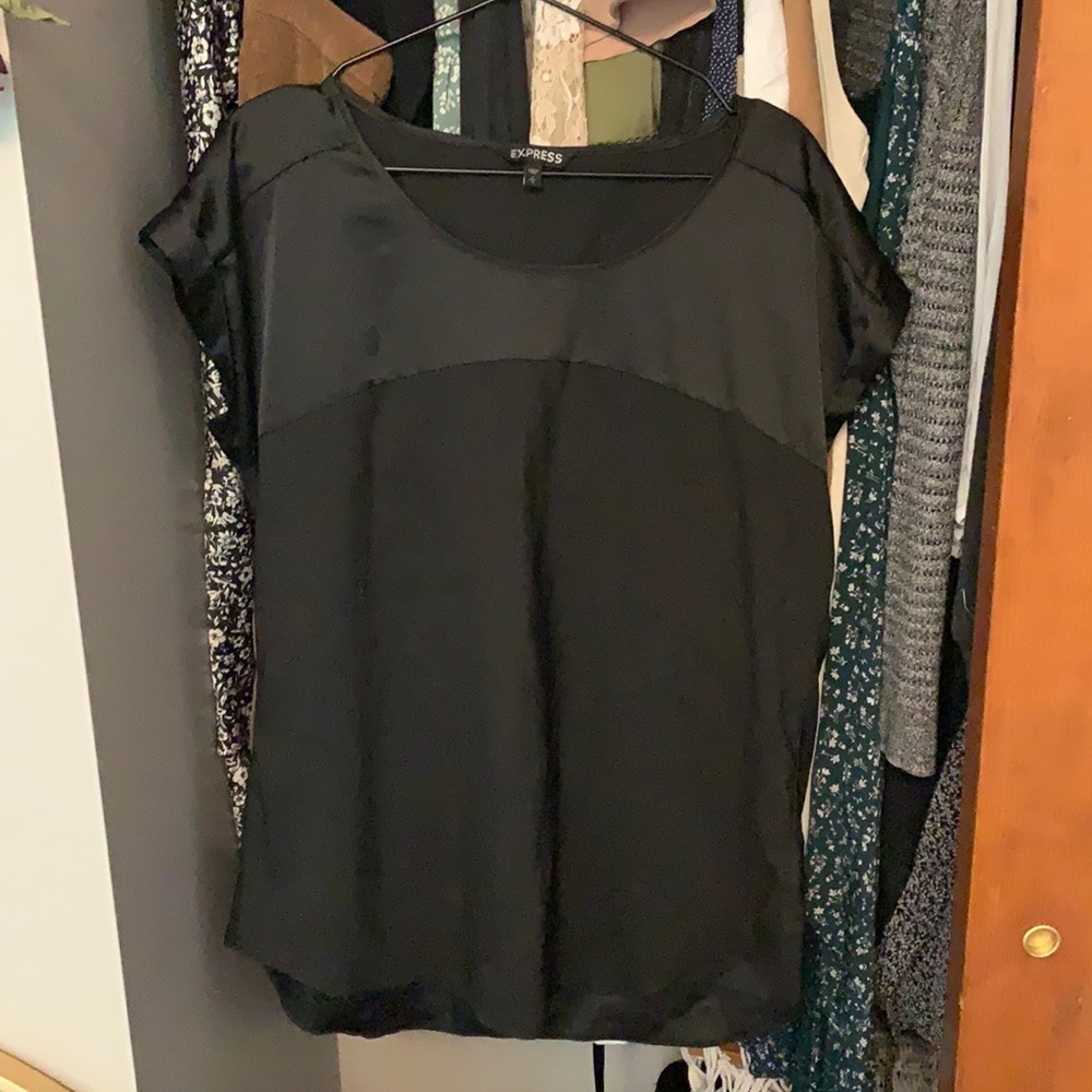 Express size large top
